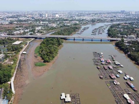 Dự án chống thấm cầu Thống Nhất