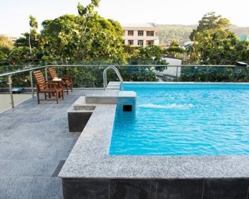 BÍ QUYẾT CHỐNG THẤM BỂ BƠI TRÊN SÂN THƯỢNG