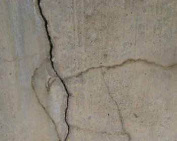 Sự cố nứt, thấm công trình xây dựng